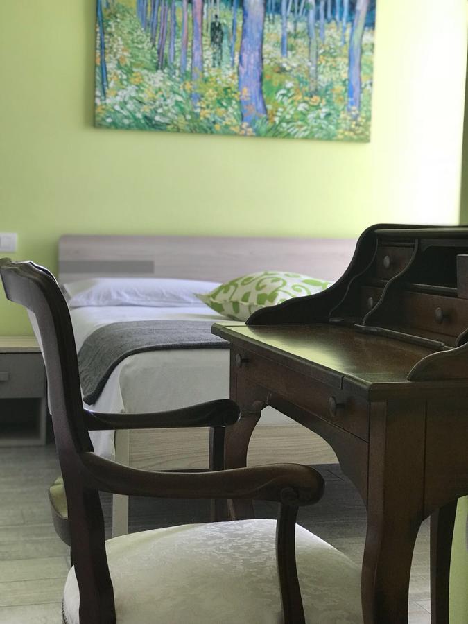 Bed & Breakfast Oltrepo Casteggio Exterior foto